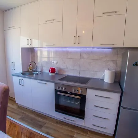 Elegant Avenue Escape Apartmán *